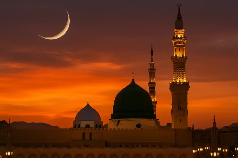 Islamic New Year 2025 crescent moon above Masjid an-Nabawi in Madinah at sunset